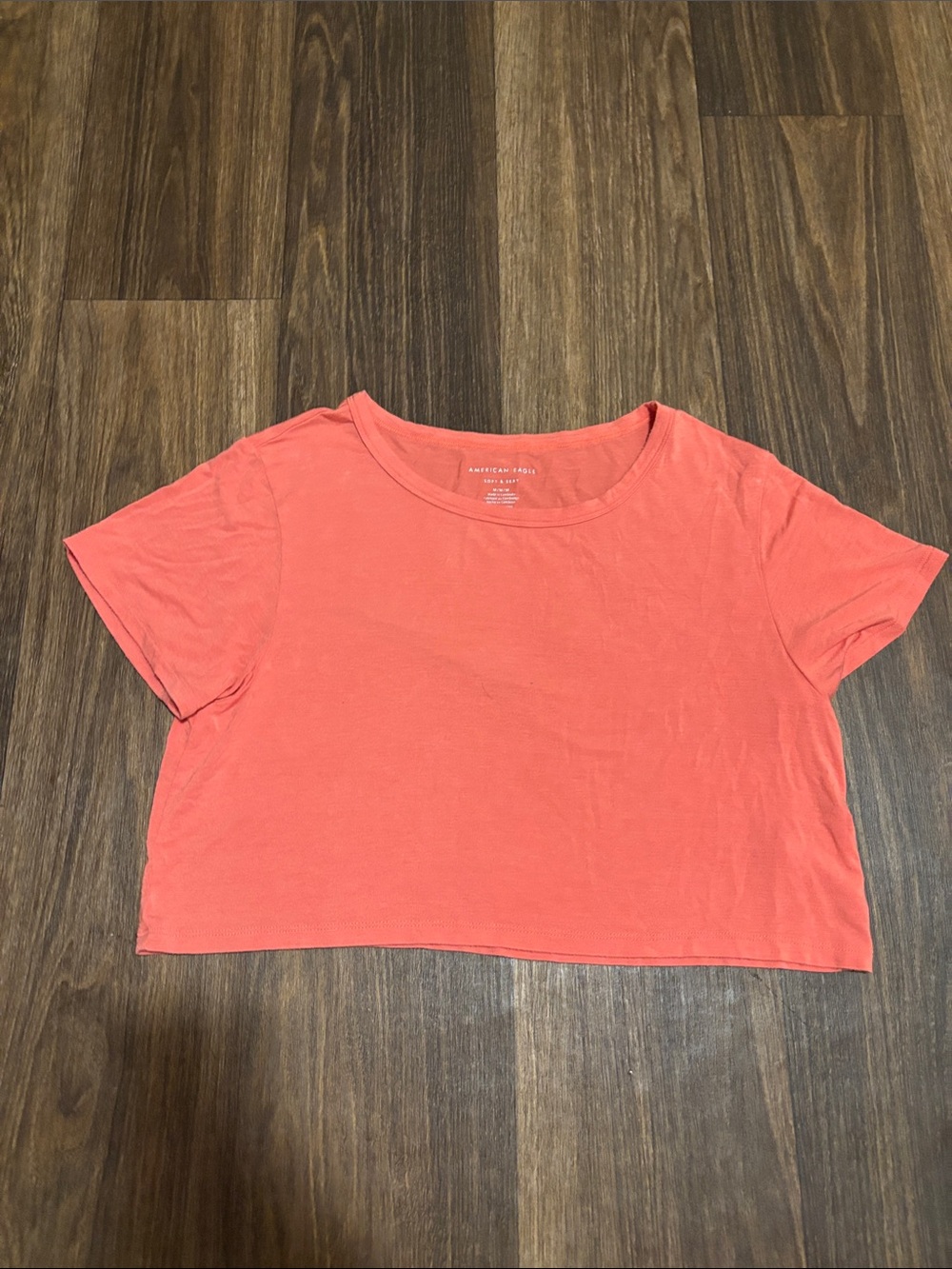 American Eagle Women’s Coral Crewneck Crop Tee